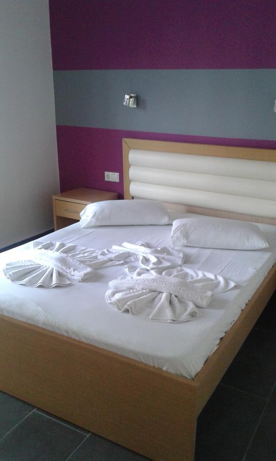 Gia Banaki Hotell Leptokarya  Exteriör bild